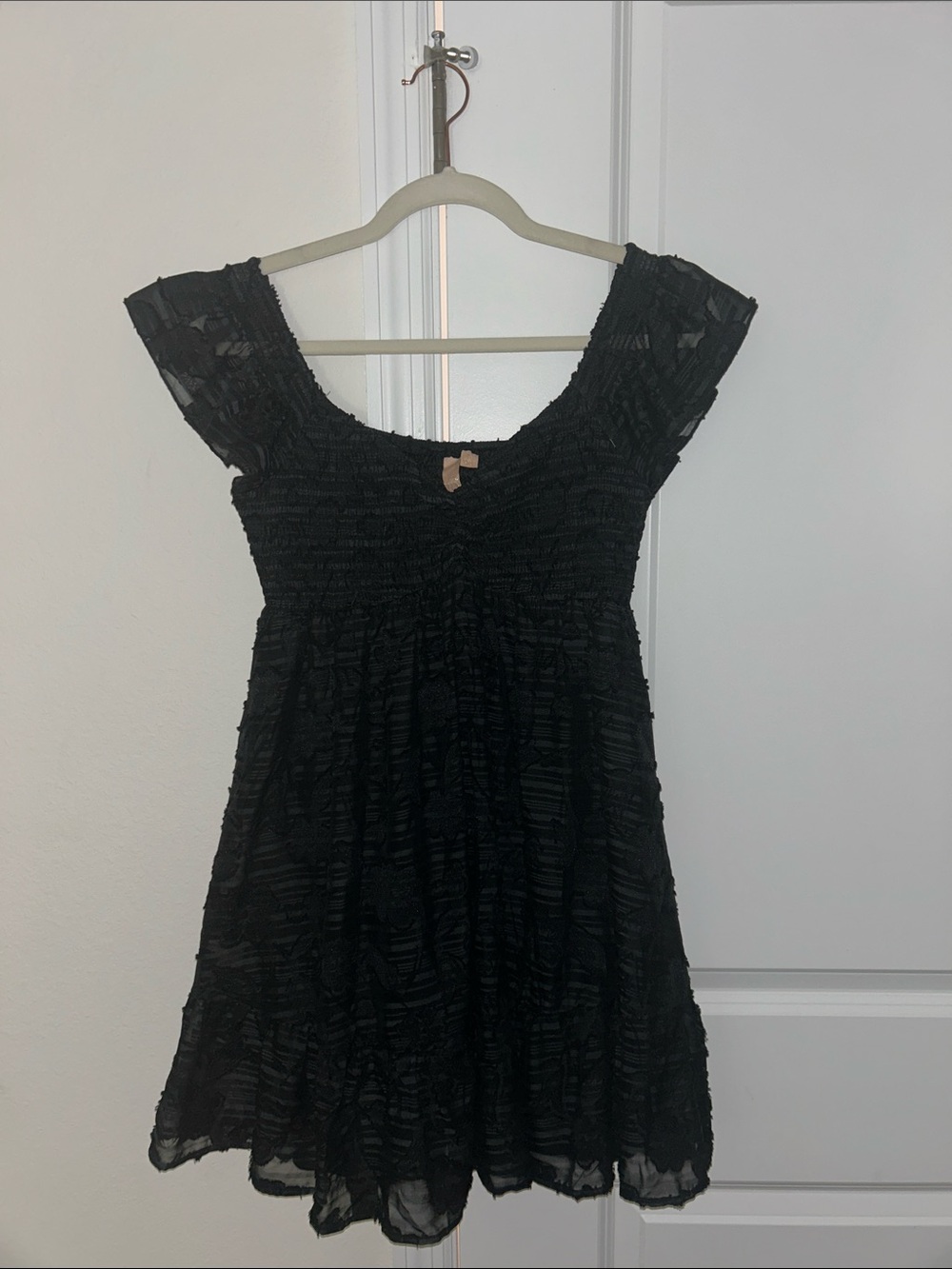 Black Off Shoulder Short Sleeve Dress
